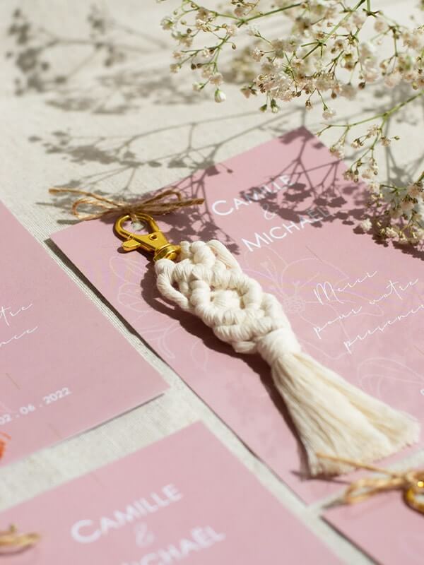 Porte-clé pour cadeaux invités macramé